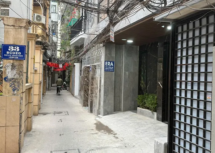Era Apartment Lang Ha